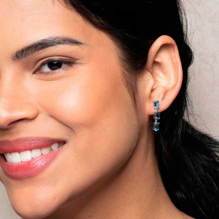 PENDIENTES EN ORO BLANCO LARGOS