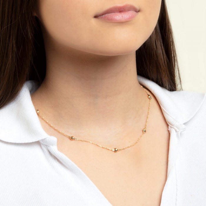 GARGANTILLA EN ORO CORAZONES Y DETALLES CORAL