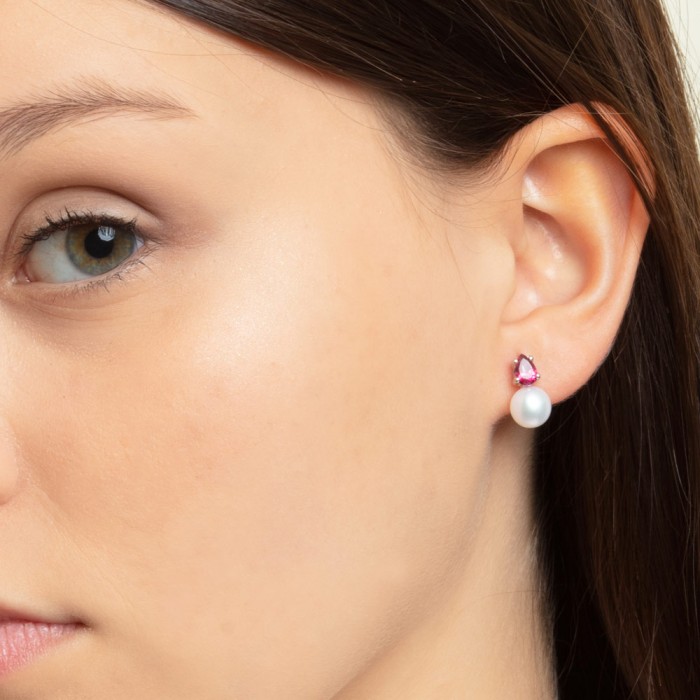 PENDIENTES DE PERLAS Y CIRCONITA ROSA