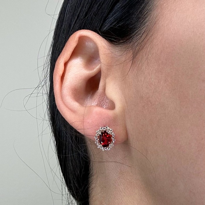 PENDIENTES EN ORO CIRCONITA GRANDE ROJA