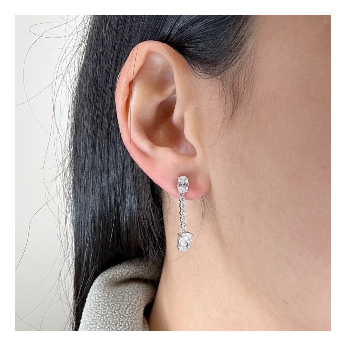 PENDIENTES EN ORO BLANCO COLGANTES CON CIRCONITAS CUADRADAS