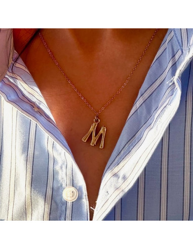 GARGANTILLA EN ACERO DORADO INICIAL