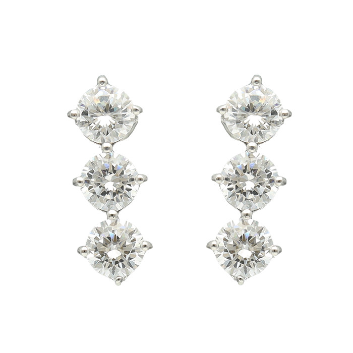 PENDIENTES EN PLATA LARGOS TRES CIRCONITAS TALLADAS DISMINUCION