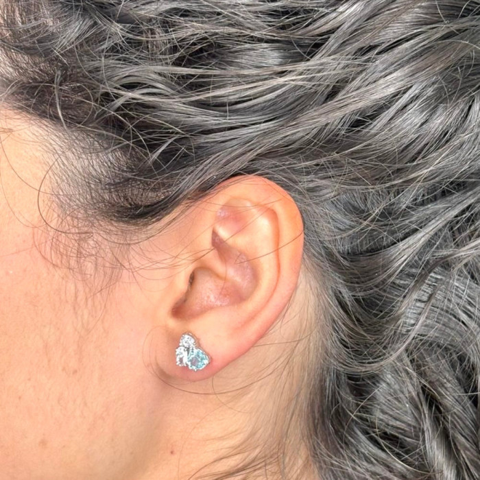 PENDIENTES EN PLATA CON CIRCONITAS DE CORAZÓN Y  OVALO 2