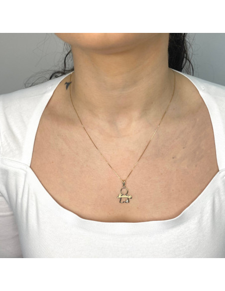 COLGANTE EN ORO SILUETA DE NIÑO LOGO MAMA