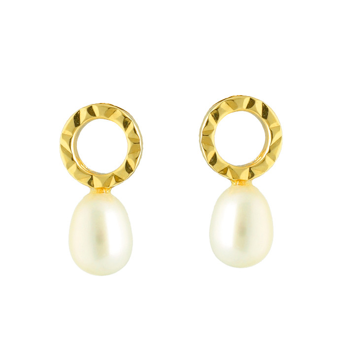 PENDIENTES EN ORO CIRCULO TALLADO Y PERLA GOTA