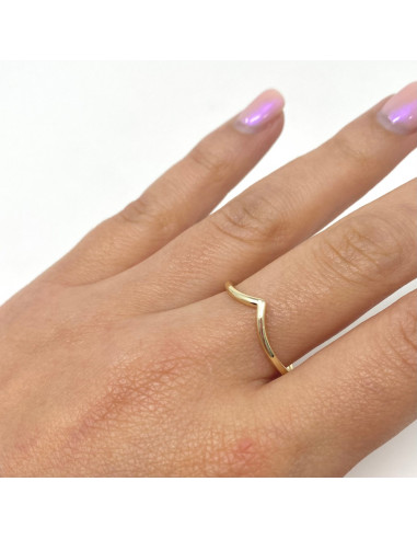 ANILLO EN PLATA DORADA CURVO EN FORMA DE UVE