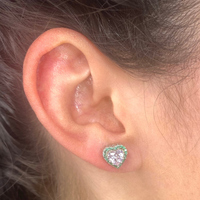 PENDIENTES PLATA CORAZÓN CON CIRCONITAS ROSA Y VERDE. 2