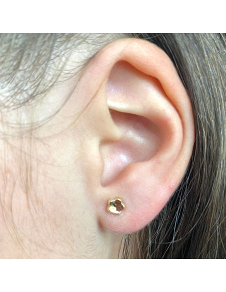 PENDIENTES EN ORO FLOR CINCO PETALOS