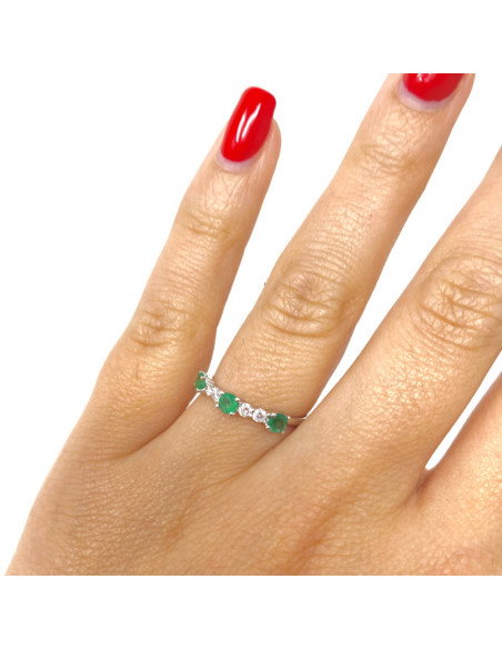 ANILLO EN ORO CON ESMERALDAS Y DIAMANTES