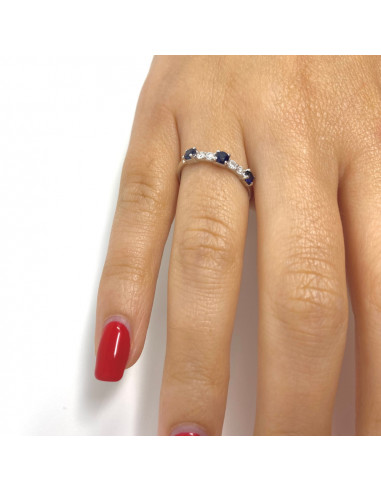 ANILLO EN ORO CON ZAFIROS Y DIAMANTES