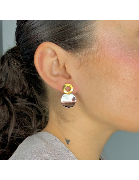 PENDIENTES EN PLATA BICOLOR CÍRCULOS PLANOS.