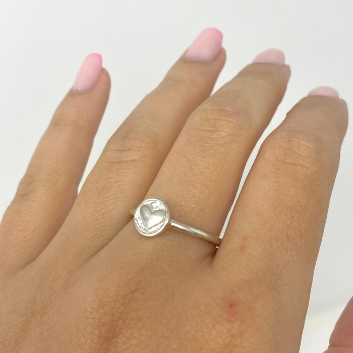 ANILLO EN PLATA CORAZÓN 2