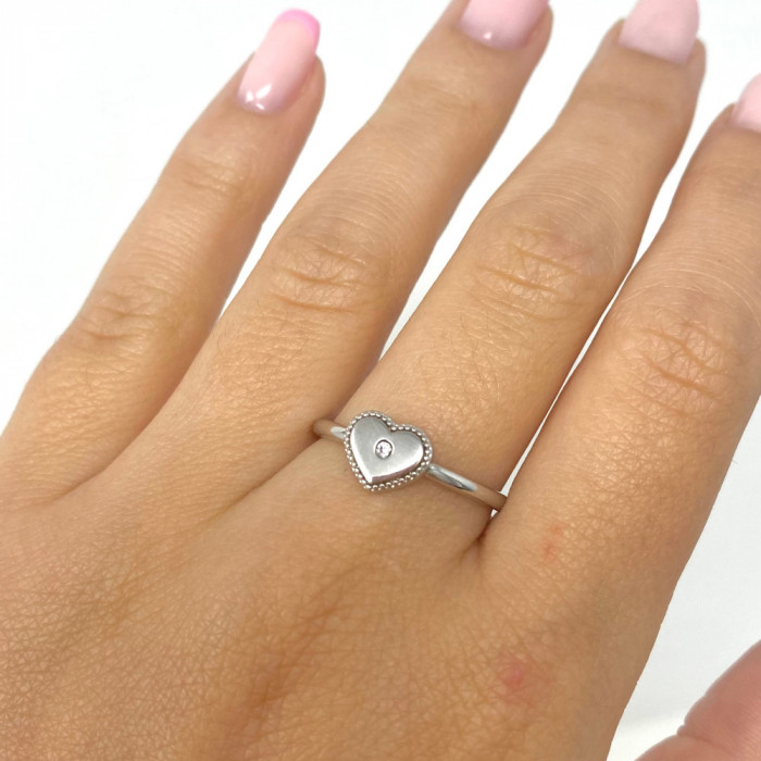 ANILLO EN PLATA FORMA CORAZÓN 2