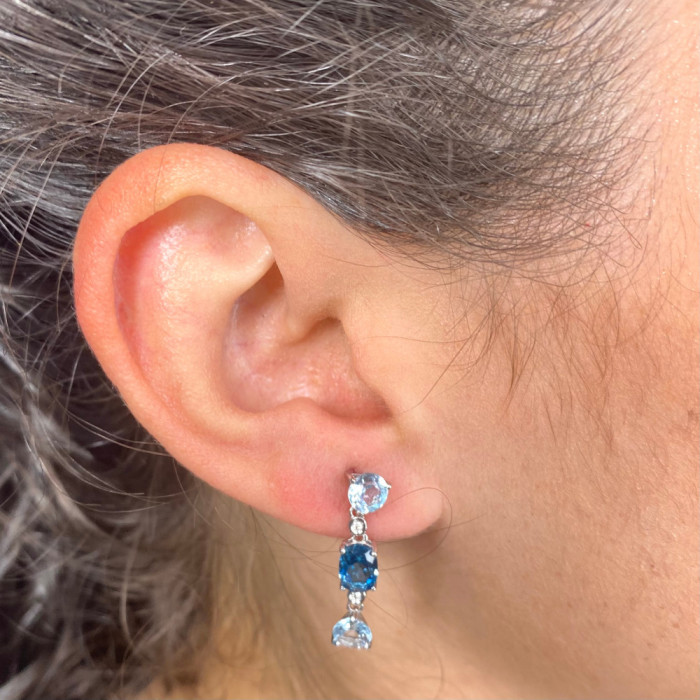 PENDIENTES EN ORO LARGOS CON DIAMANTES Y TOPACIO 2