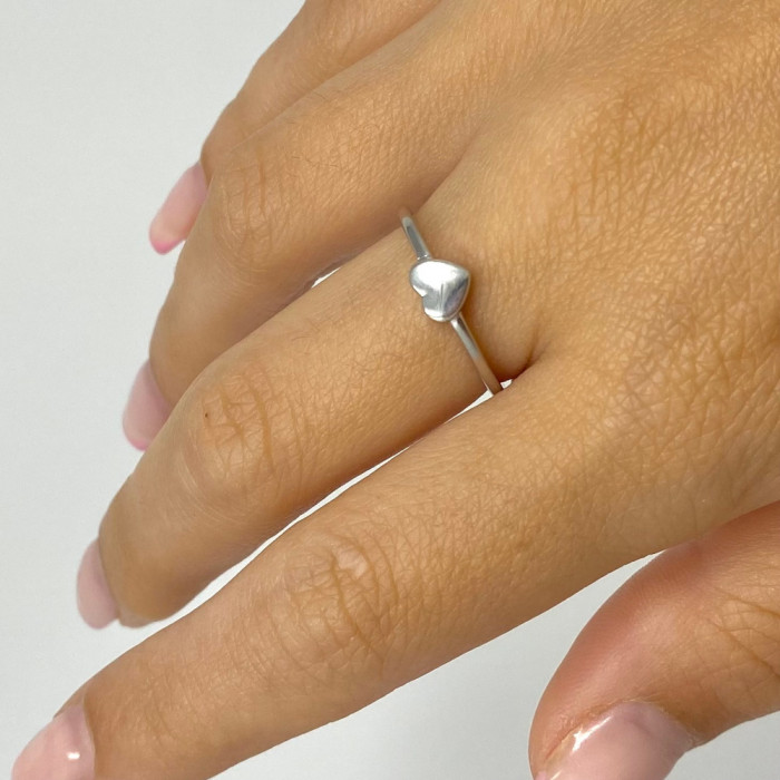 ANILLO PLATA CORAZÓN CENTRAL 2
