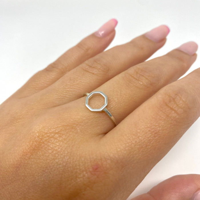 ANILLO EN PLATA OCTÓGONO 2