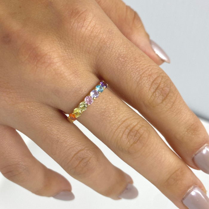 ANILLO EN ORO AMARILLO TIPO MEDIA ALIANZA CON CIRCONITAS DE COLORES 2