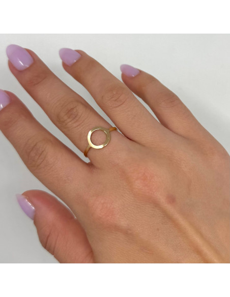 ANILLO EN ORO CON FORMA DE ARO CALADO