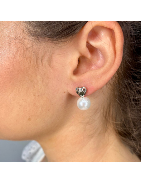 PENDIENTES EN PLATA CORAZÓN MARTELADO PERLA