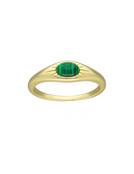 ANILLO EN PLATA DORADA CON PIEDRA VERDE OVALADA