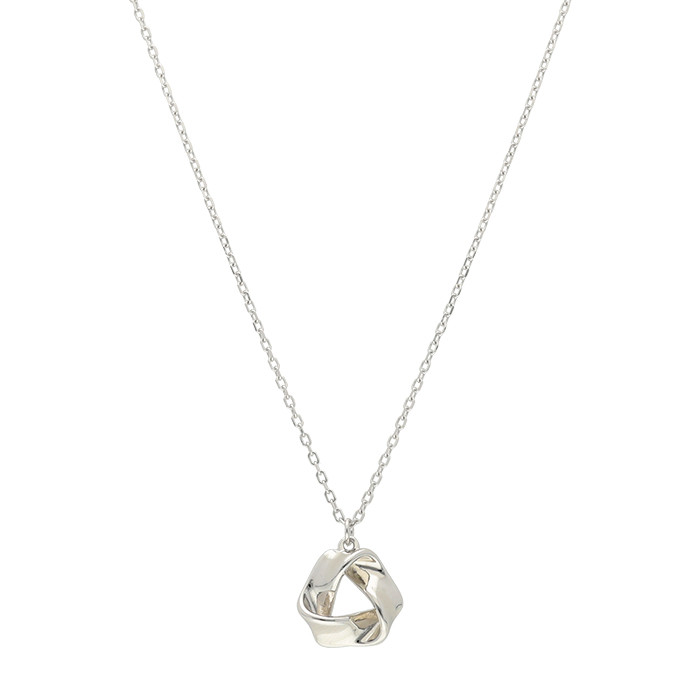 GARGANTILLA EN PLATA TRIÁNGULO ONDULADO