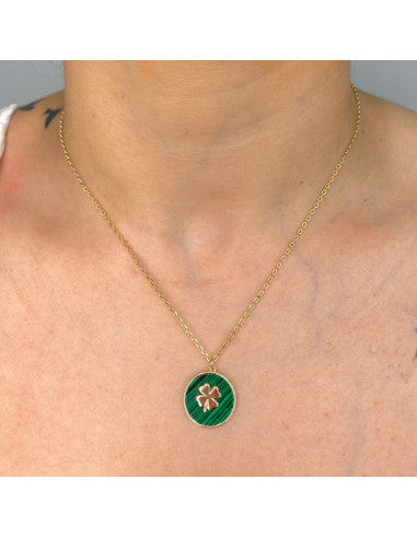 GARGNTILLA EN PLATA DORADA CON CÍRCULO VERDE Y TRÉBOL DORADO