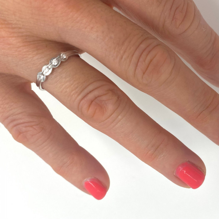 ANILLO EN ORO BLANCO Y DIAMANTE 2