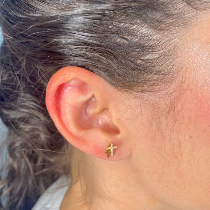 PENDIENTES EN ORO DOS CRUCES Y CIRCONITAS BLANCAS 2