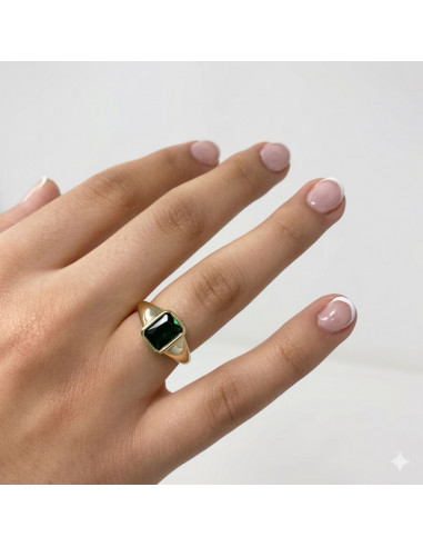 ANILLO EN PLATA DORADA SOLITARIO CUADRADO CIRCONITA VERDE