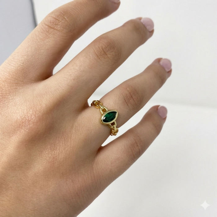 ANILLO EN PLATA CIRCONITA VERDE FORMA MARQUISE 2