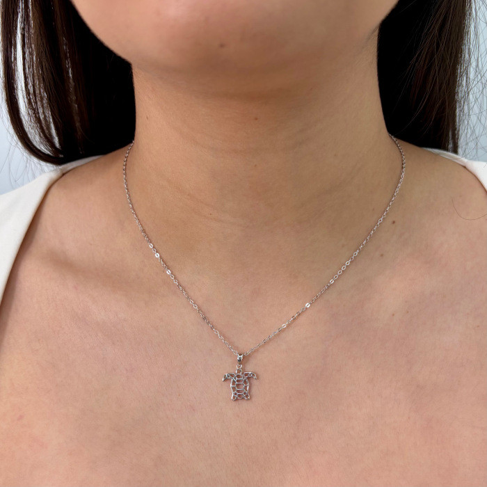 GARGANTILLA EN PLATA TORTUGA CALADA. 2