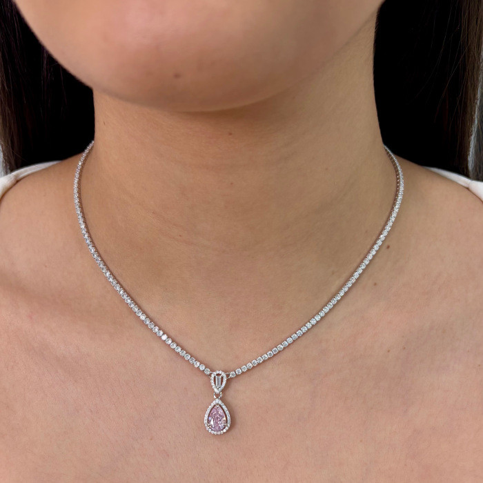 GARGANTILLA EN PLATA CON COLGANTE LAGRIMA ROSA 2