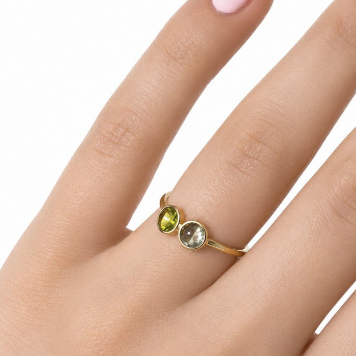 ANILLO EN ORO AMARILLO DE 9 QUILATES CON PIEDRA VERDE Y CIRCULO DE ORO 2