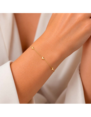 PULSERA EN PLATA DORADA CON FORMA DE CORAZONES