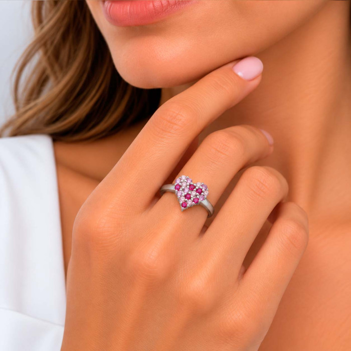 ANILLO EN PLATA CON CIRCONITAS ROSAS Y BLANCAS FORMA CORAZÓN 2