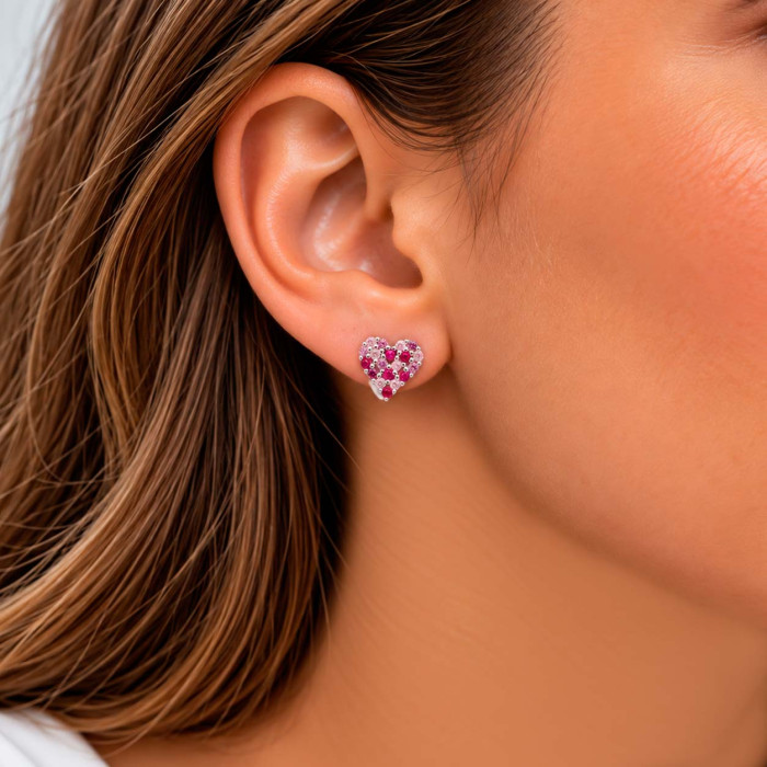 PENDIENTES EN PLATA CON CIRCONITAS ROSAS Y ROJAS FORMA CORAZÓN 2