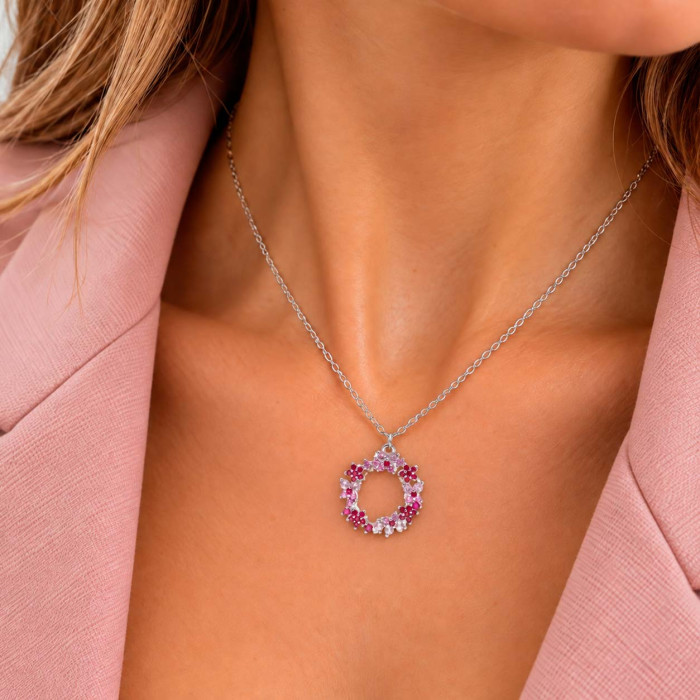 GARGANTILLA EN PLATA CON CIRCONITAS ROSAS Y ROJAS CON COLGANTE REDONDO CALADO 2