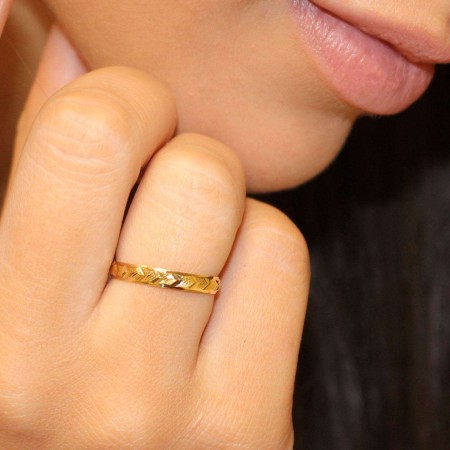 ALIANZA DE BODA EN ORO AMARILLO ALIANZA DE BODA EN ORO AMARILLO