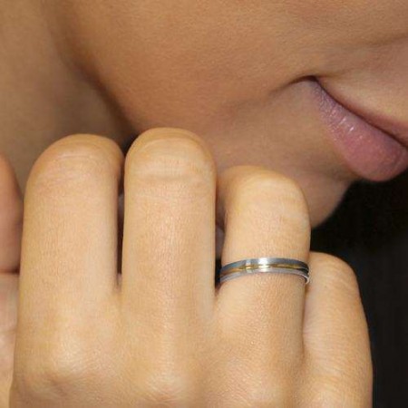 ALIANZA DE BODA EN ORO AMARILLO ALIANZA DE BODA EN ORO AMARILLO